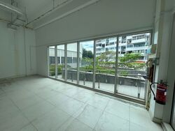 eCO (D16), Retail #449675441